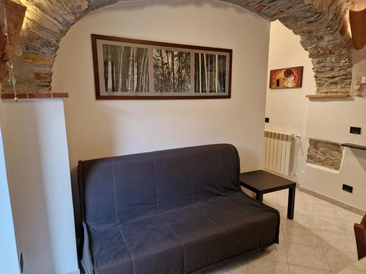 Casa Romantica Tra Liguria E Toscana Ortonovo 外观 照片