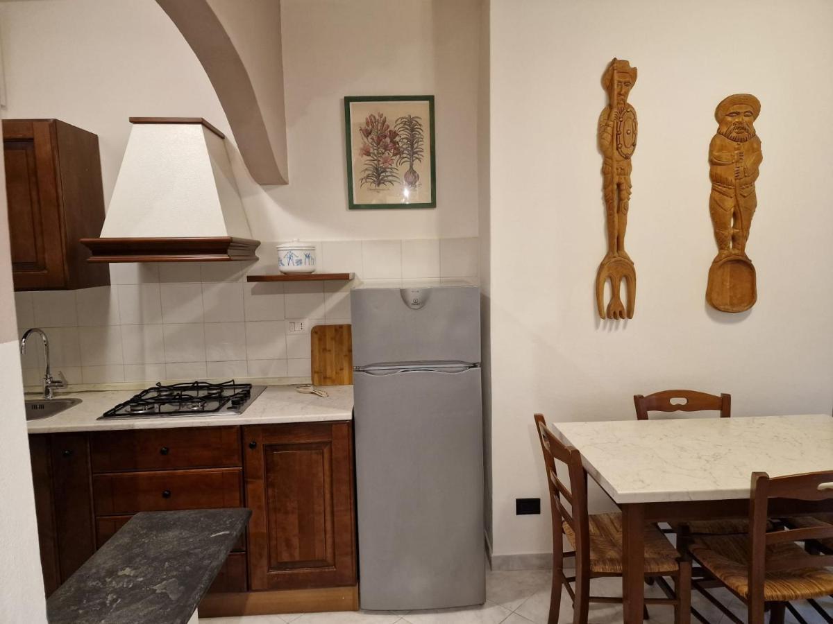 Casa Romantica Tra Liguria E Toscana Ortonovo 外观 照片